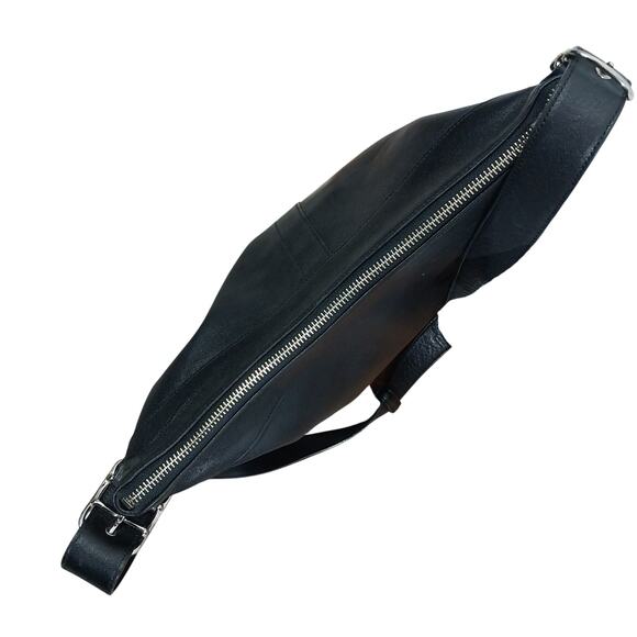 COACH! VINTAGE COLLECTOR BLACK GENUINE LEATHER ADJUSTABLE STRAP PURSE, HANDBAG! - Picture 10 of 13